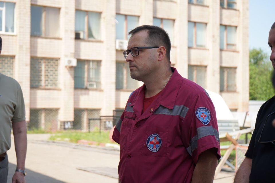 Еще немного фото с практического экзамена студентов Института ГЗ ЛГУ им. В. Даля, после завершения курса обучения в «ЛРЦЭМП и МК» ЛНР по программе учебной дисциплины «Основы первой помощи» Еще немного фото с практического экзамена студентов Института ГЗ ЛГУ им. В. Даля, после завершения курса обучения в «ЛРЦЭМП и МК» ЛНР по программе учебной дисциплины «Основы первой помощи»