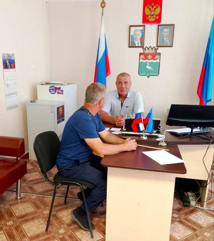4 июня 2025 года депутат партии «Единая Россия», муниципальный координатор партпроектов "Старшее поколение" и «Единая страна – доступная среда» Николай Иванович Кисилев провел личный прием граждан