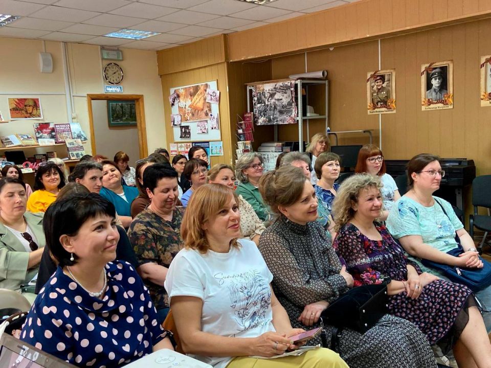 Школа креатива объединила библиотекарей Ставрополья и Антрацита Школа креатива объединила библиотекарей Ставрополья и Антрацита