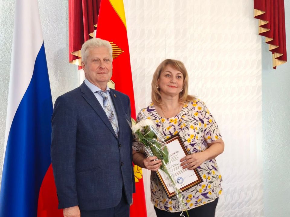 Сергей Козенко: Сегодня, в преддверии профессионального праздника всех, кто посвятил свою жизнь помощи другим и заботе о людях, провел торжественный прием, посвященный Дню социального работника Сергей Козенко: Сегодня, в преддверии профессионального праздника всех, кто посвятил свою жизнь помощи другим и заботе о людях, провел торжественный прием, посвященный Дню социального работника