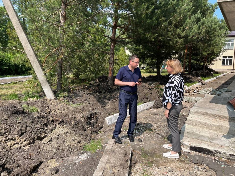 Второй этап реконструкции Краснопольской школы специалистами из Иваново продолжается Второй этап реконструкции Краснопольской школы специалистами из Иваново продолжается