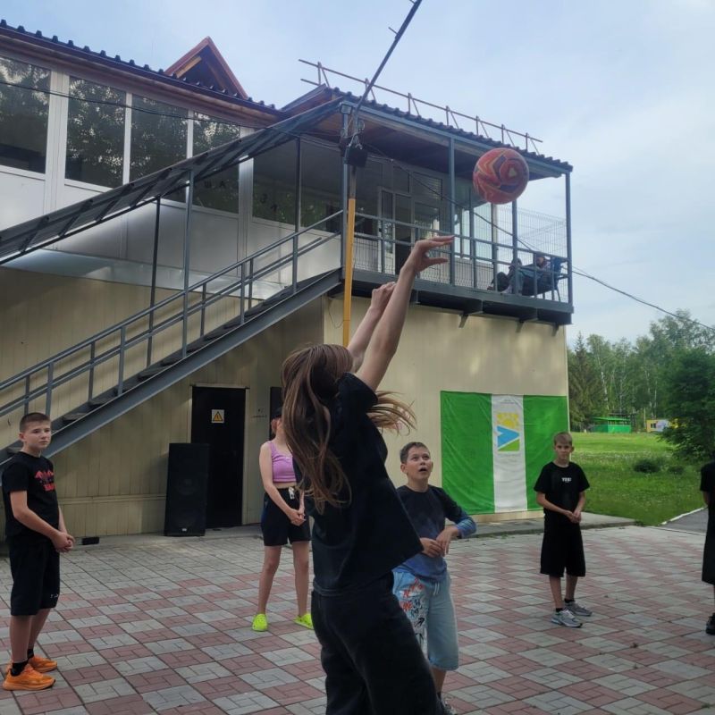 Дети из Беловодского МО прошли квест в лагере в Новосибирской области Дети из Беловодского МО прошли квест в лагере в Новосибирской области