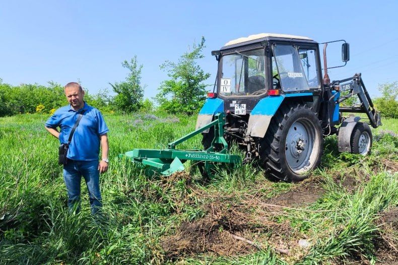 В Червонопартизанске активно проводятся работы по опашке земель В Червонопартизанске активно проводятся работы по опашке земель
