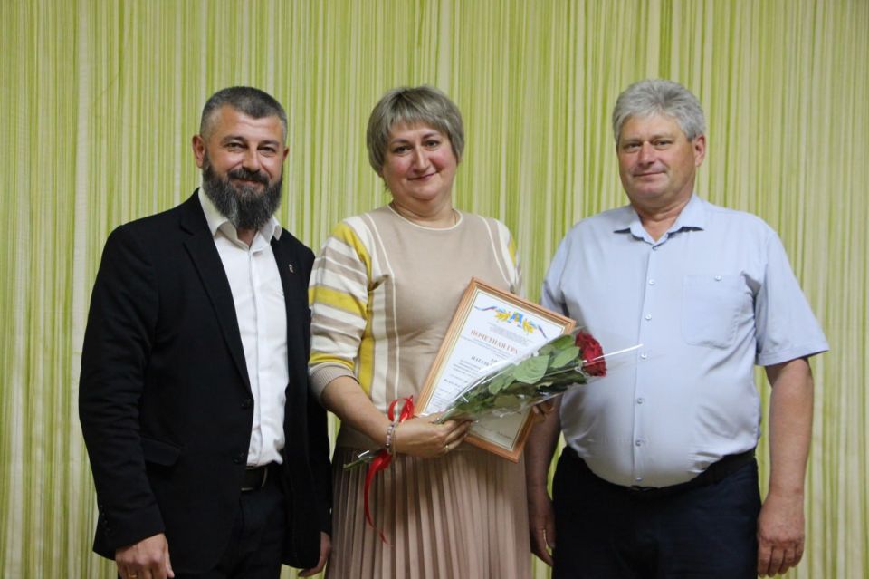 В Меловском муниципальном округе состоялись мероприятия, приуроченные ко Дню социального работника Российской Федерации В Меловском муниципальном округе состоялись мероприятия, приуроченные ко Дню социального работника Российской Федерации