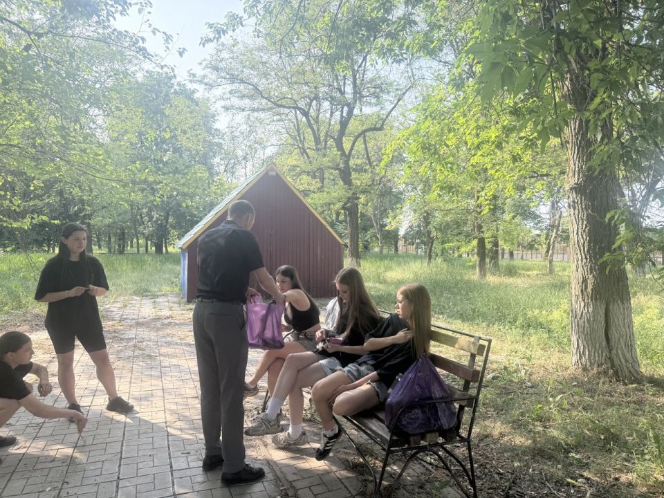 В Кировске прошла массовая пробежка в рамках марафона «Сила России» В Кировске прошла массовая пробежка в рамках марафона «Сила России»