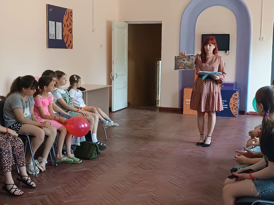 «Профессиональные #каникулы» в Стаханове «Профессиональные #каникулы» в Стаханове