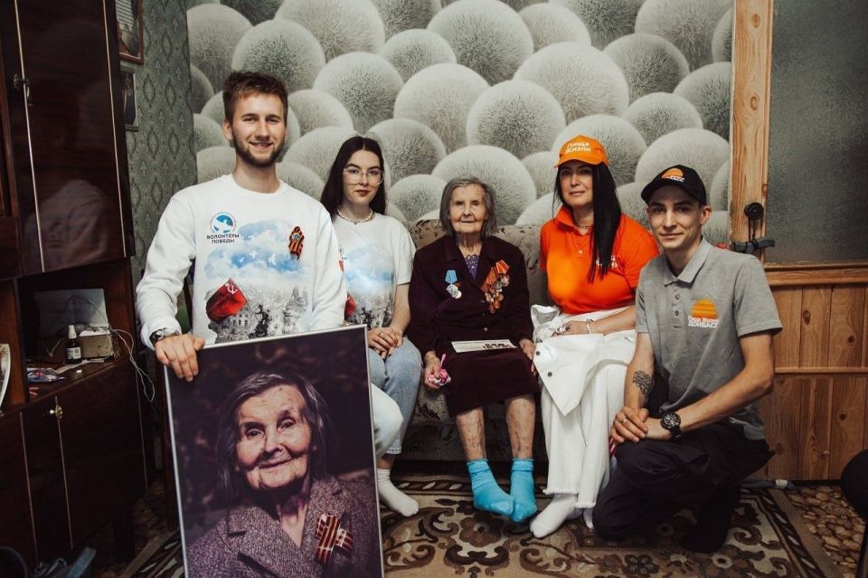 Волонтеры "Пищи Жизни" из Перми и Алчевска готовят уникальную фотовыставку Волонтеры "Пищи Жизни" из Перми и Алчевска готовят уникальную фотовыставку