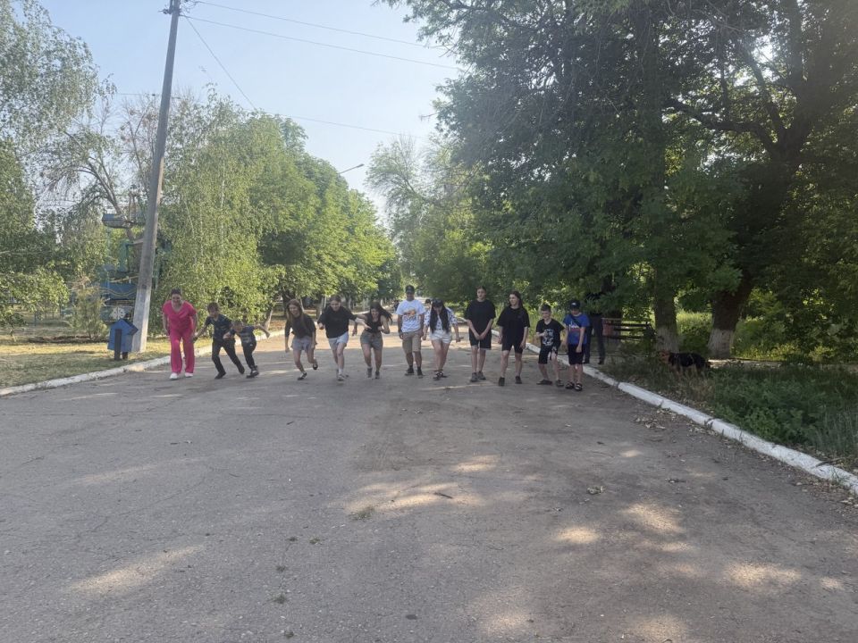 В Кировске прошла массовая пробежка в рамках марафона «Сила России» В Кировске прошла массовая пробежка в рамках марафона «Сила России»