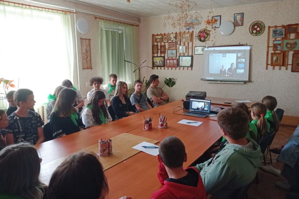 Участие юннатов Свердловска в межрегиональном практикуме Участие юннатов Свердловска в межрегиональном практикуме