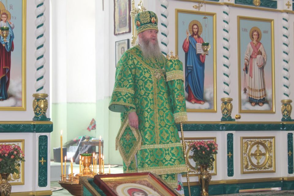 Виталий Коваленко: Сегодня, в праздник Святой Троицы, посетил Божественную Литургию в Беловодском Свято-Троицком храме Виталий Коваленко: Сегодня, в праздник Святой Троицы, посетил Божественную Литургию в Беловодском Свято-Троицком храме