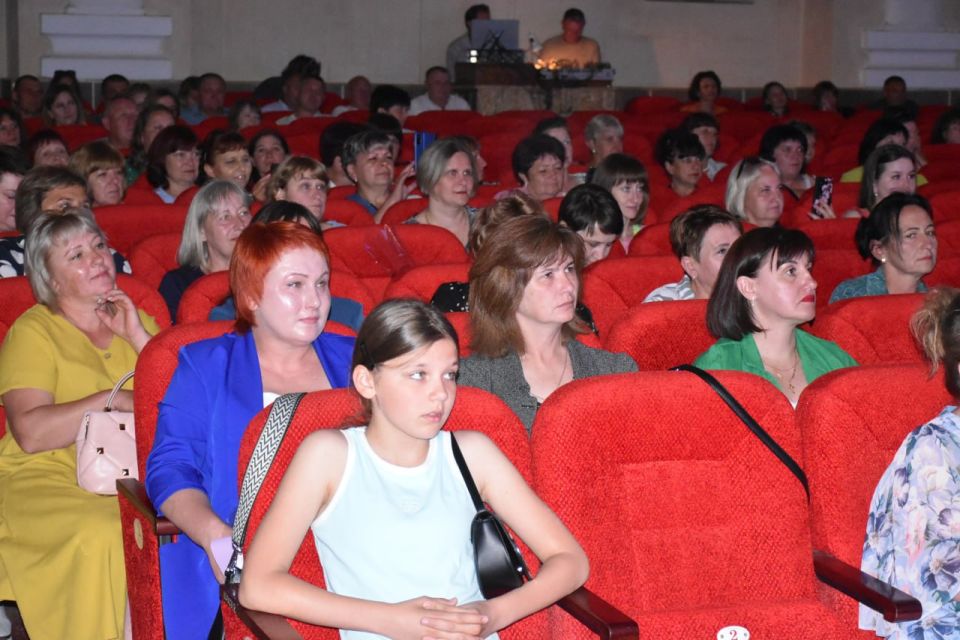 В Новопсковском округе отметили День социального работника! В Новопсковском округе отметили День социального работника!