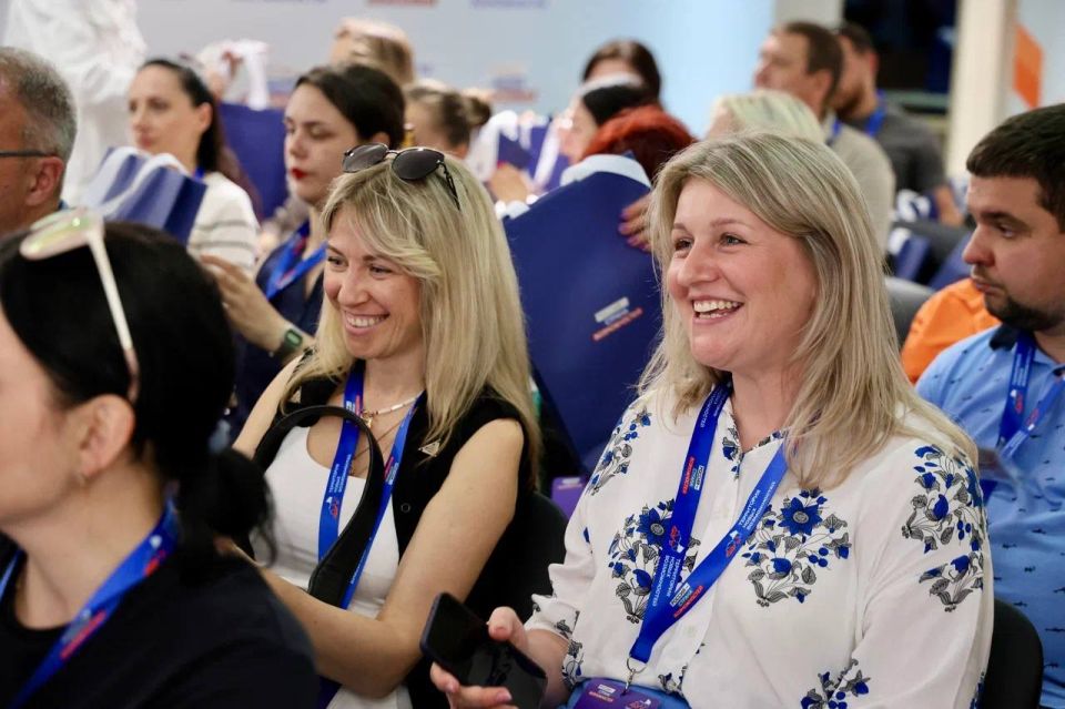 В Луганске представителям министерств и муниципалитетов ЛНР рассказали о важности работы пресс-службы В Луганске представителям министерств и муниципалитетов ЛНР рассказали о важности работы пресс-службы