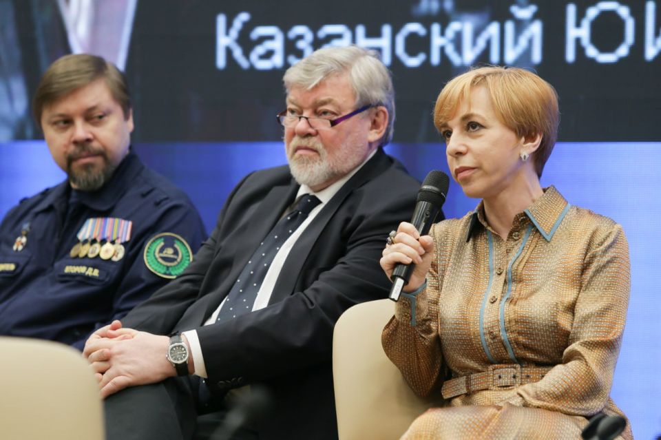 Ирина Волк: Сегодня Министр внутренних дел Российской Федерации генерал полиции Российской Федерации Владимир Колокольцев принял участие в выездном заседании Общественного совета при МВД России Ирина Волк: Сегодня Министр внутренних дел Российской Федерации генерал полиции Российской Федерации Владимир Колокольцев принял участие в выездном заседании Общественного совета при МВД России