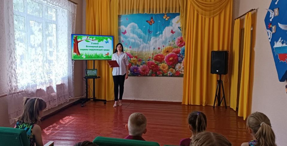 В Врубовском городском доме культуры состоялся тематический журнал «У нас единая планета, у нас единая семья» В Врубовском городском доме культуры состоялся тематический журнал «У нас единая планета, у нас единая семья»