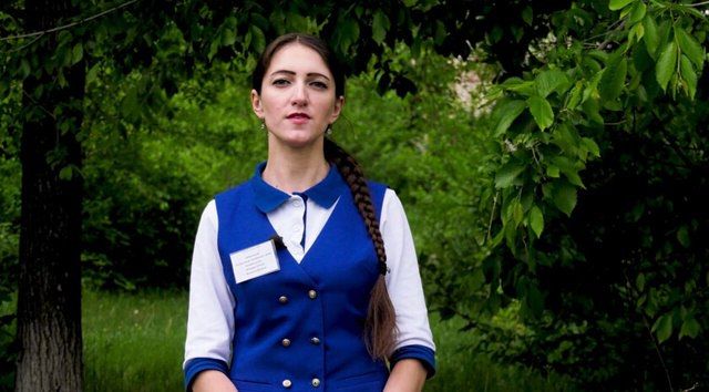 Елена Морарь из ЛНР признана одним из лучших почтальонов страны Елена Морарь из ЛНР признана одним из лучших почтальонов страны