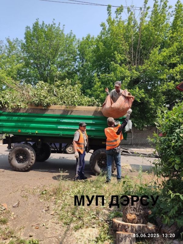 За период со 2 по 6 июня работниками МУП "ДЭРСУ" были выполнены следующие работы: За период со 2 по 6 июня работниками МУП "ДЭРСУ" были выполнены следующие работы: