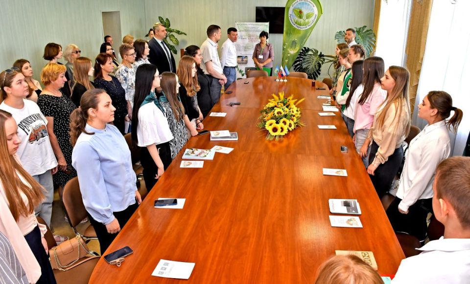 В Луганском аграрном университете состоялся региональный этап Всероссийского конкурсного отбора на участие в мероприятии «Слет юных экологов Беларуси и России «Экология без границ» В Луганском аграрном университете состоялся региональный этап Всероссийского конкурсного отбора на участие в мероприятии «Слет юных экологов Беларуси и России «Экология без границ»
