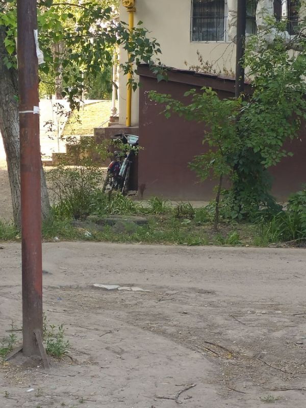 Уважаемые пользователи!. МУП «Луганскгортранс» обращает ваше внимание на то, что участились случаи оставления арендованных велосипедов вне бара без завершения аренды Уважаемые пользователи!. МУП «Луганскгортранс» обращает ваше внимание на то, что участились случаи оставления арендованных велосипедов вне бара без завершения аренды