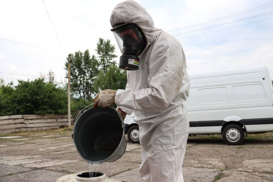 В ЛНР обработано около 500 тысяч кубометров зернохранилищ под новый урожай В ЛНР обработано около 500 тысяч кубометров зернохранилищ под новый урожай
