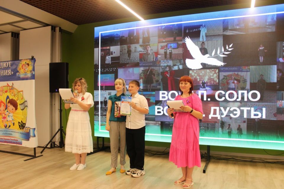 Завершился 10-й открытый конкурс патриотических творческих работ «Мир без войны 2025» Завершился 10-й открытый конкурс патриотических творческих работ «Мир без войны 2025»