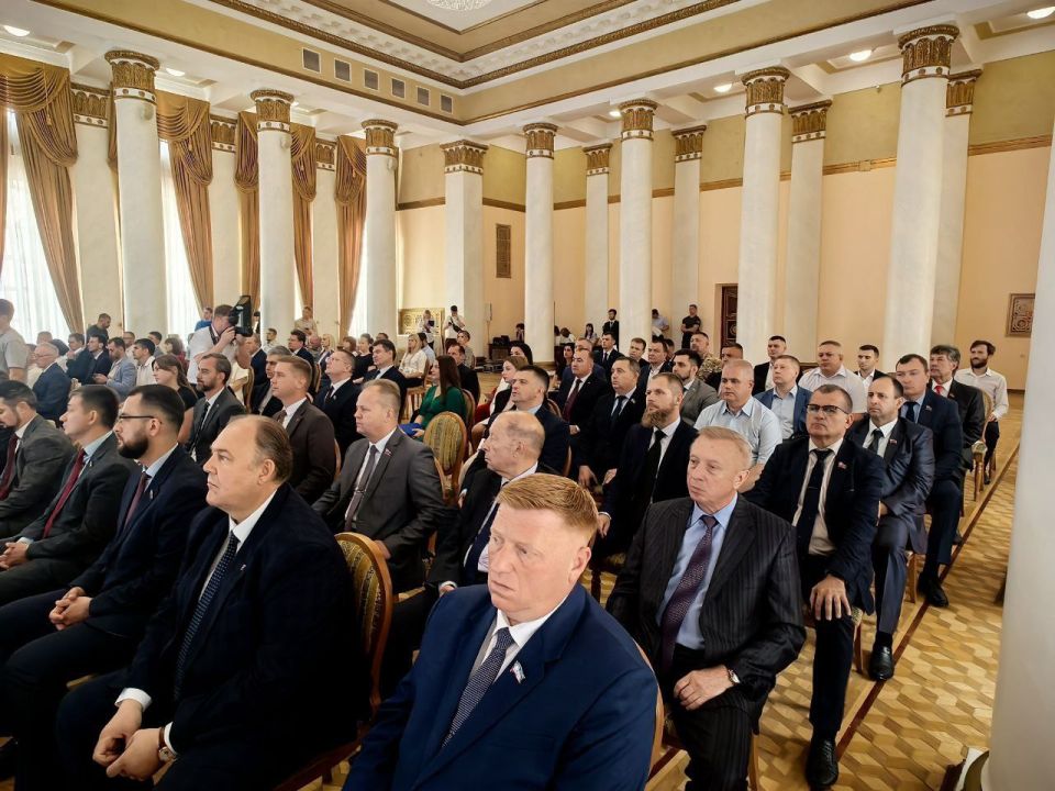 Виктор Водолацкий: Сегодня принял участие в заседании Народного Совета ЛНР Виктор Водолацкий: Сегодня принял участие в заседании Народного Совета ЛНР