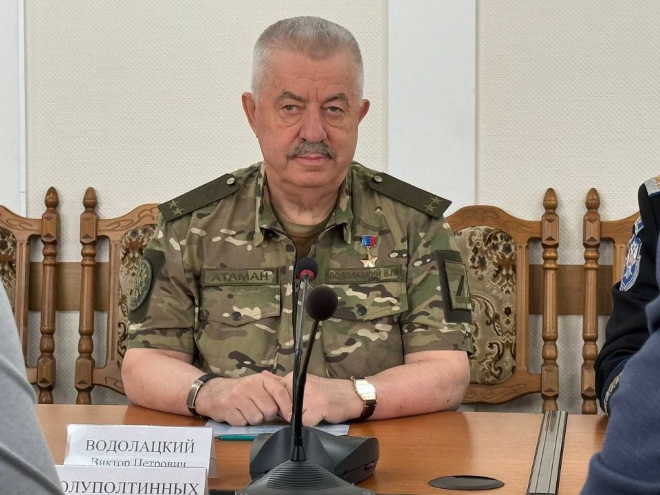 Виктор Водолацкий: В преддверии Большого Круга Донских казаков Луганской Народной Республики, Глава ЛНР Пасечник Леонид Иванович встретился с Атаманом Всероссийского казачьего общества, заместителем полномочного... Виктор Водолацкий: В преддверии Большого Круга Донских казаков Луганской Народной Республики, Глава ЛНР Пасечник Леонид Иванович встретился с Атаманом Всероссийского казачьего общества, заместителем полномочного...