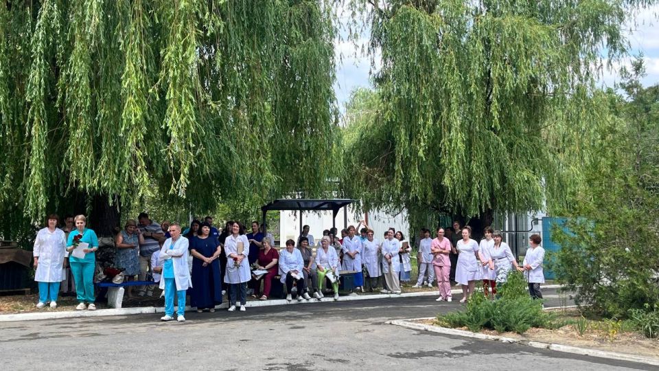 Альберт Зинченко: Сегодня в преддверии Дня медицинского работника состоялось торжественное мероприятие в стенах Станично-Луганской центральной районной больницы Альберт Зинченко: Сегодня в преддверии Дня медицинского работника состоялось торжественное мероприятие в стенах Станично-Луганской центральной районной больницы