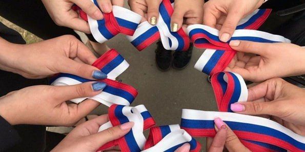 Творческая мастерская «С Россией в сердце» Творческая мастерская «С Россией в сердце»