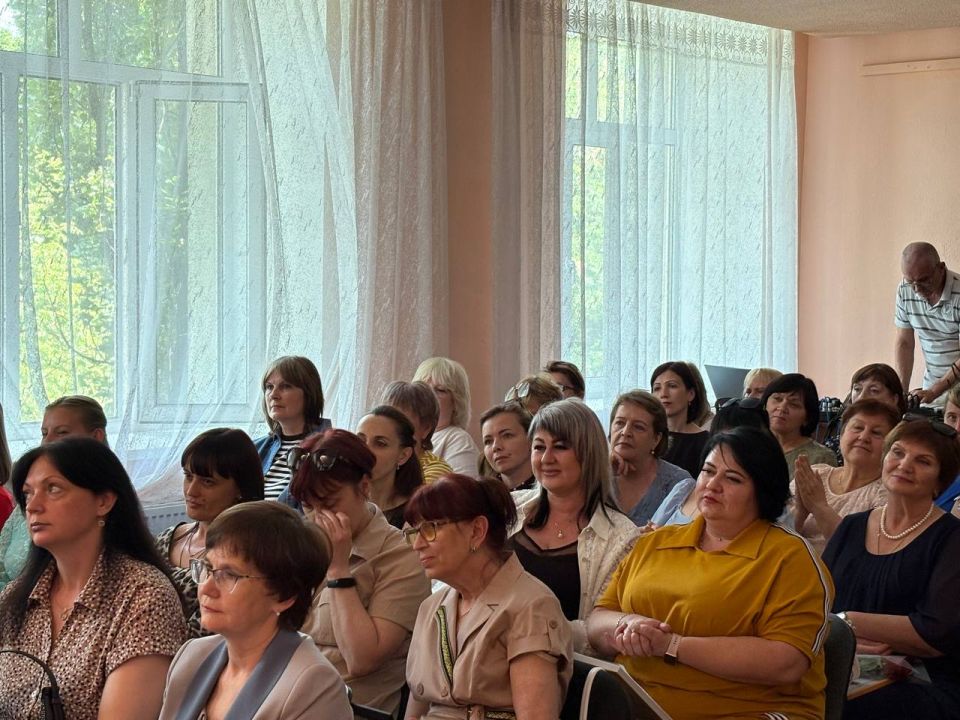 Сергей Соловьев: Медики каждый день доказывают свою преданность профессии, спасая жизни и сохраняя здоровье людей Сергей Соловьев: Медики каждый день доказывают свою преданность профессии, спасая жизни и сохраняя здоровье людей