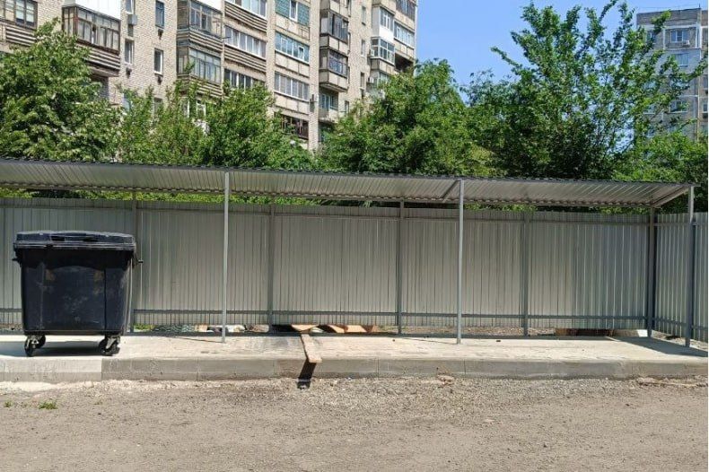 Администрация округа закончила оборудование спецплощадок для контейнеров твёрдых коммунальных отходов Администрация округа закончила оборудование спецплощадок для контейнеров твёрдых коммунальных отходов