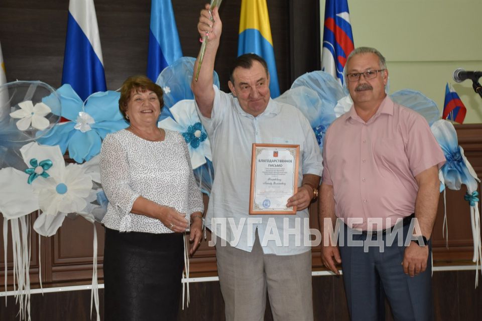В Антраците прошло торжественное мероприятие «Врач – профессия вечная», посвященное Дню медицинского работника В Антраците прошло торжественное мероприятие «Врач – профессия вечная», посвященное Дню медицинского работника