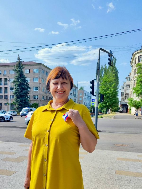 #РодинойГоржусь: Луганск присоединился к всероссийской акции! #РодинойГоржусь: Луганск присоединился к всероссийской акции!