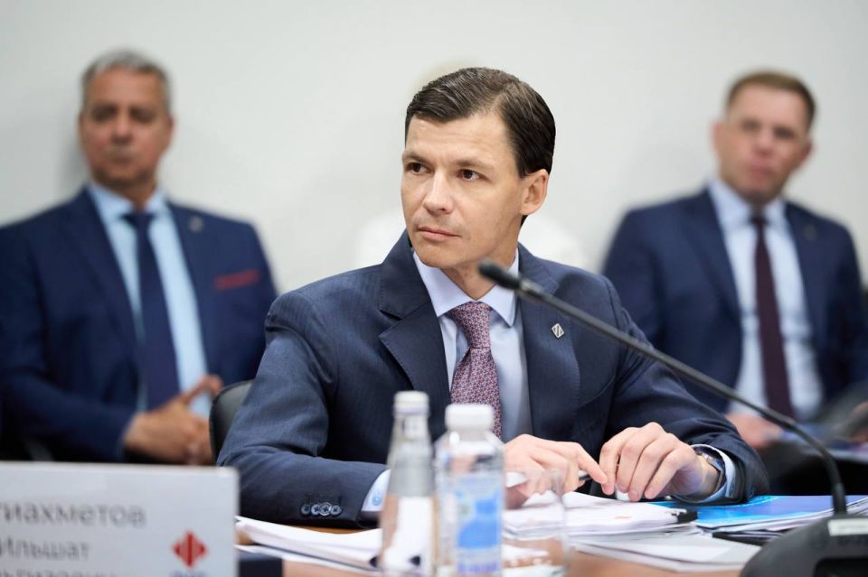 Марат Хуснуллин: Провел заседание Наблюдательного совета Фонда развития территорий Марат Хуснуллин: Провел заседание Наблюдательного совета Фонда развития территорий