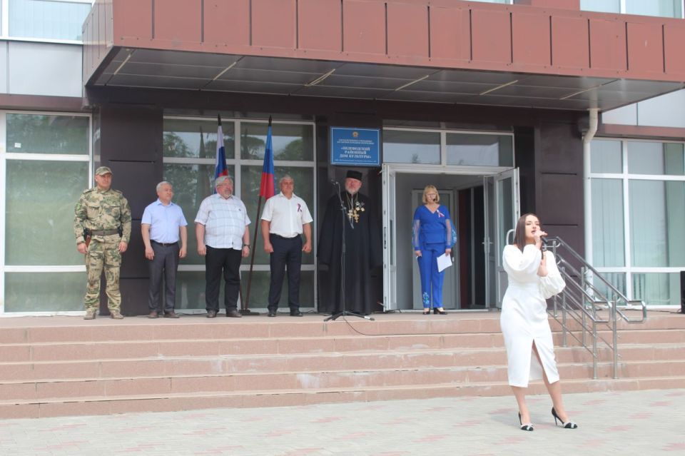 Виталий Коваленко: Принял участие в митинг-концерте, посвященному Дню России Виталий Коваленко: Принял участие в митинг-концерте, посвященному Дню России