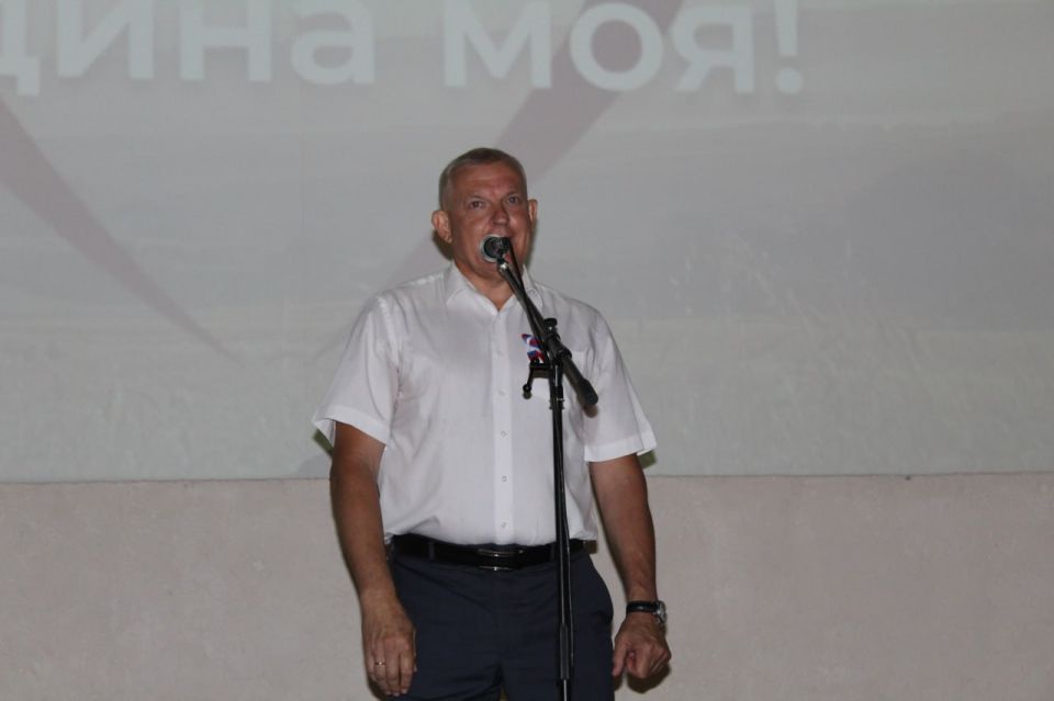 Сергей Козенко: Продолжение празднования Дня России в Краснодоне прошло в торжественной и очень теплой атмосфере в стенах Краснодонского ордена Дружбы народов музее «Молодая гвардия» Сергей Козенко: Продолжение празднования Дня России в Краснодоне прошло в торжественной и очень теплой атмосфере в стенах Краснодонского ордена Дружбы народов музее «Молодая гвардия»