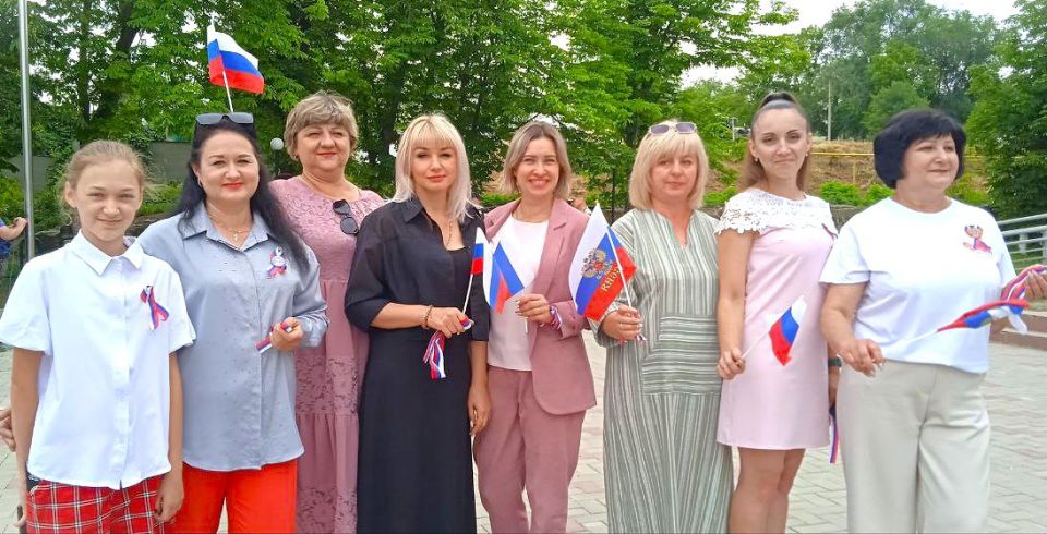 День России: Символ единства и свободы День России: Символ единства и свободы