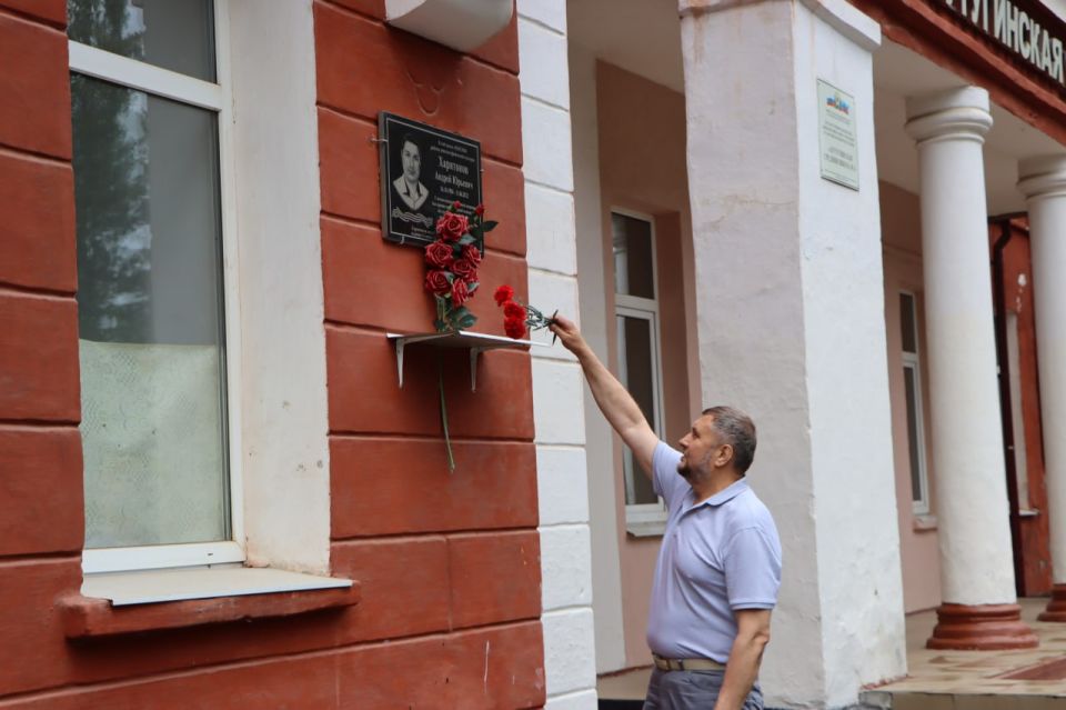 Евгений Бондарь: В день России мы с особой гордостью осознаем свою принадлежность к великой стране! 12 июня напоминает о силе и единстве нашего народа Евгений Бондарь: В день России мы с особой гордостью осознаем свою принадлежность к великой стране! 12 июня напоминает о силе и единстве нашего народа