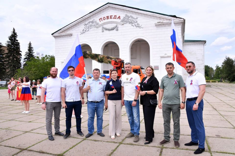 День России отметили в Свердловске! День России отметили в Свердловске!