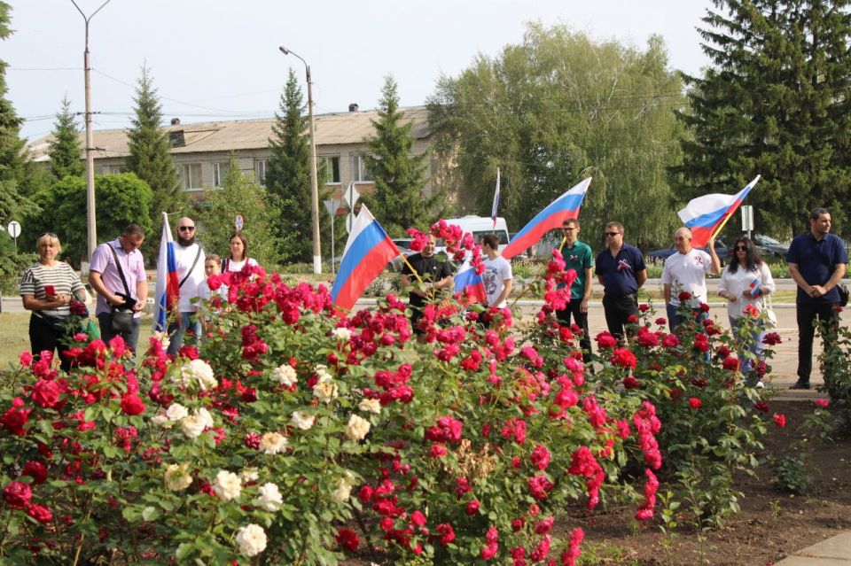 В Троицком муниципальном округе с большим энтузиазмом прошел Забег, приуроченный ко Дню России В Троицком муниципальном округе с большим энтузиазмом прошел Забег, приуроченный ко Дню России