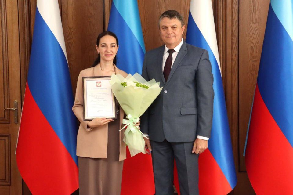 Леонид Пасечник: Продолжаем праздновать День России вместе с жителями Луганщины Леонид Пасечник: Продолжаем праздновать День России вместе с жителями Луганщины