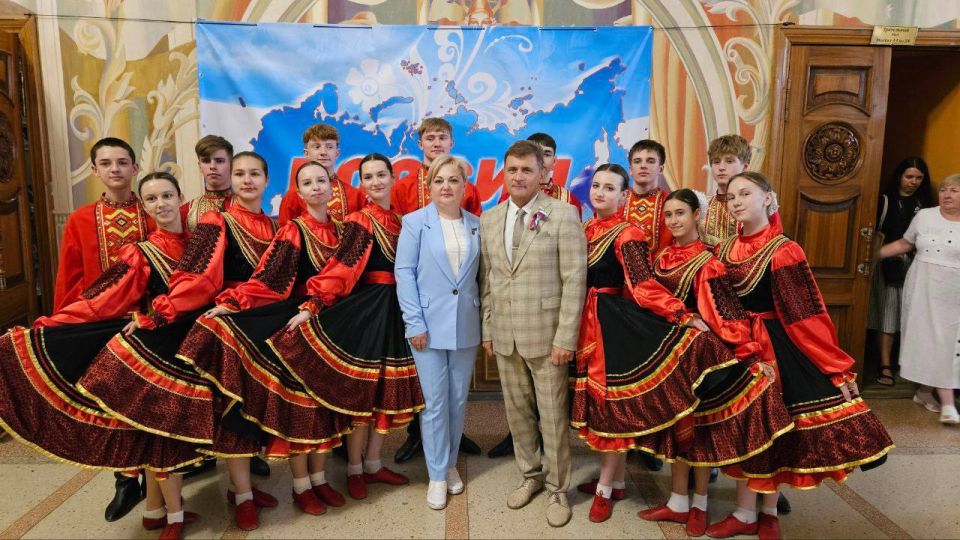 Когда мы едины, мы непобедимы Когда мы едины, мы непобедимы