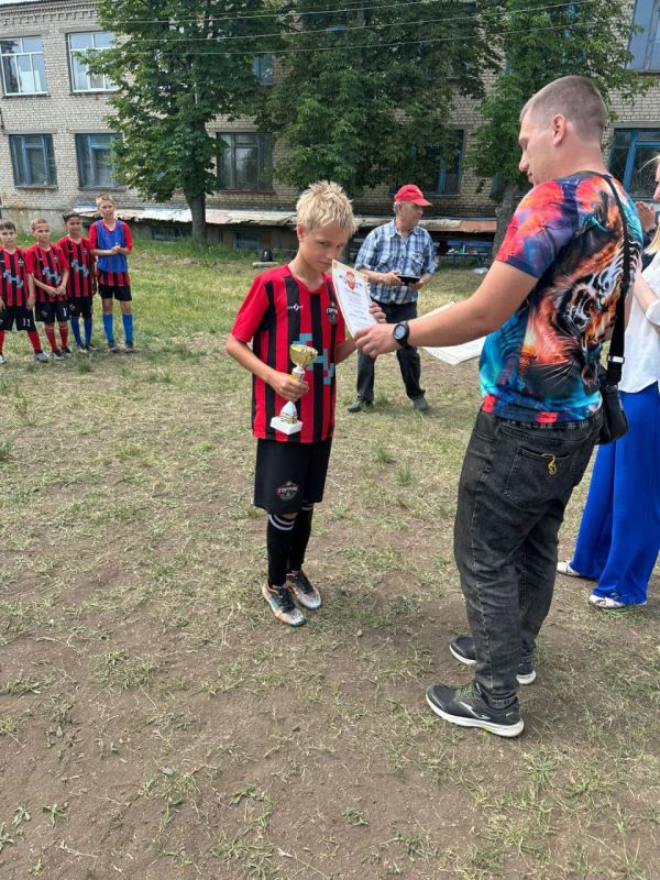 Сегодня в городском округе город Ровеньки состоялся Турнир по мини-футболу, посвященный Сегодня в городском округе город Ровеньки состоялся Турнир по мини-футболу, посвященный