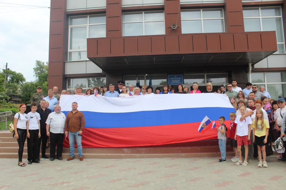 Виталий Коваленко: Принял участие в митинг-концерте, посвященному Дню России Виталий Коваленко: Принял участие в митинг-концерте, посвященному Дню России