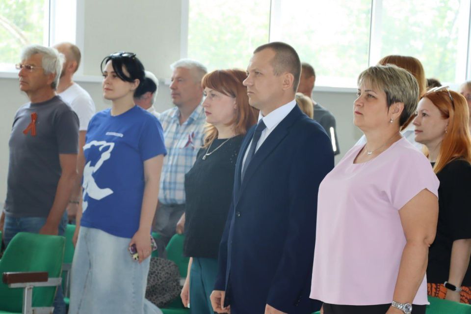 Северодончане отметили День России — день единения и силы нашей страны! Северодончане отметили День России — день единения и силы нашей страны!