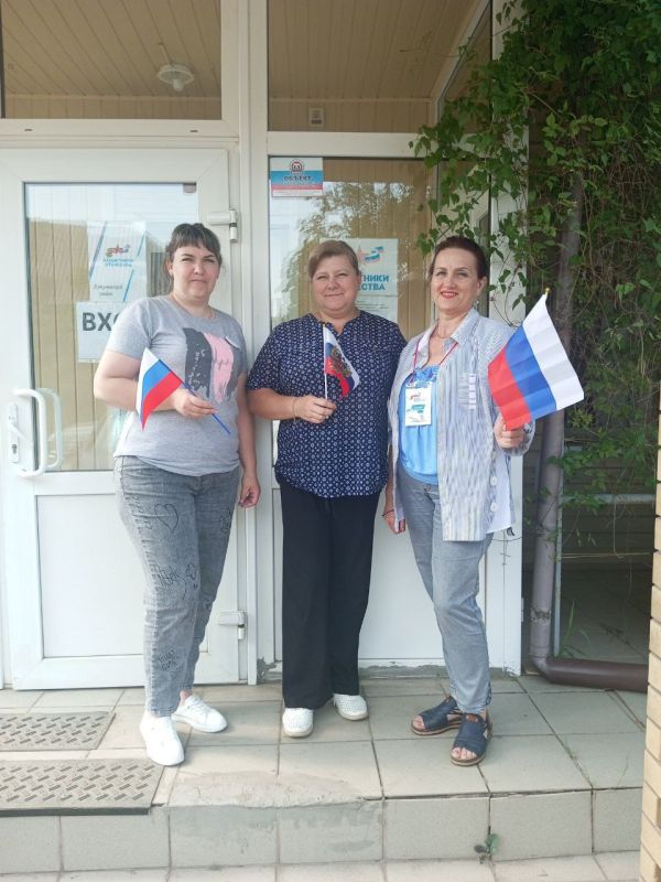 День России: Празднование на Луганщине с "Защитниками Отечества" День России: Празднование на Луганщине с "Защитниками Отечества"