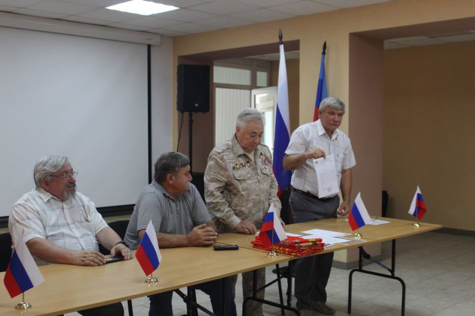 Виталий Коваленко: Сегодня в Беловодском районном доме культуры состоялось общее собрание ветеранов воинов-афганцев, воинов интернационалистов и участников специальных военных операций по вопросу создания местного отделения... Виталий Коваленко: Сегодня в Беловодском районном доме культуры состоялось общее собрание ветеранов воинов-афганцев, воинов интернационалистов и участников специальных военных операций по вопросу создания местного отделения...