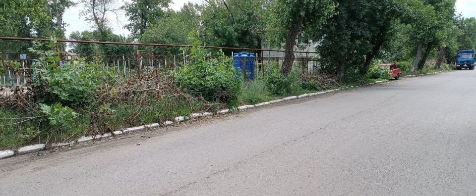 В Антрацитовском муниципальном округе продолжается активная работа по улучшению санитарного состояния территории В Антрацитовском муниципальном округе продолжается активная работа по улучшению санитарного состояния территории
