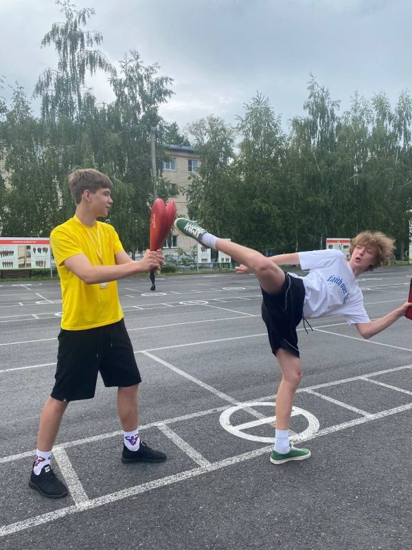 В ФГБОУ ВО «Тамбовский государственный университет им. Г.Р. Державина» стартовала смена проекта «Университетские смены» для обучающихся общеобразовательных учреждений городского округа город Красный Луч В ФГБОУ ВО «Тамбовский государственный университет им. Г.Р. Державина» стартовала смена проекта «Университетские смены» для обучающихся общеобразовательных учреждений городского округа город Красный Луч
