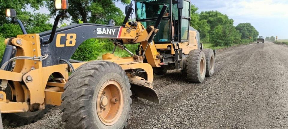 На участке дороги «Беловодск-Брусовка» выполнили фрезерование На участке дороги «Беловодск-Брусовка» выполнили фрезерование