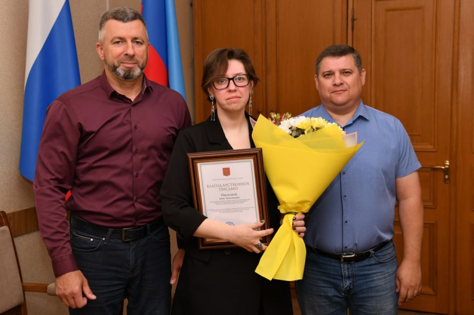 Андрей Сухачев: В рамках Дня журналиста, который отмечали 14 июня, с руководителем делегации Красноярского края Виталием Панасенко встретились с представителями СМИ округа Андрей Сухачев: В рамках Дня журналиста, который отмечали 14 июня, с руководителем делегации Красноярского края Виталием Панасенко встретились с представителями СМИ округа